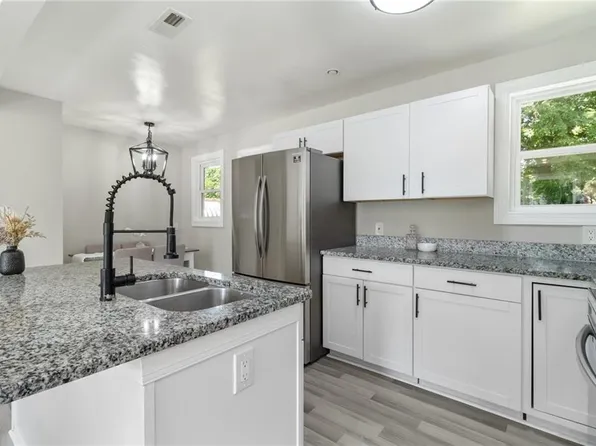 1040 George Washington Hwy N, Chesapeake, VA 23323