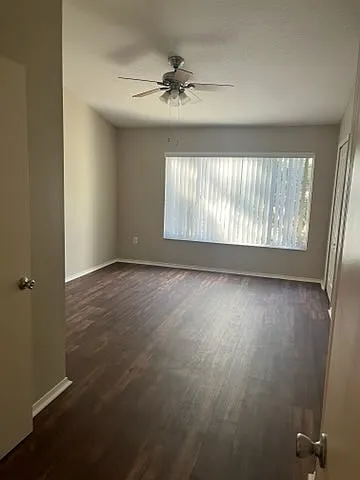 2336 Lake Woodberry Cir — Photo 12