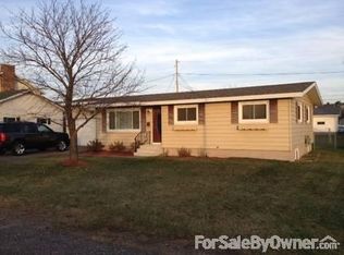 962 Cedar St, Negaunee, MI 49866
