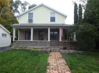 35 William St, Lockport, NY 14094