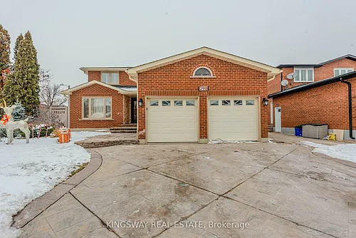 298 Forest Dr S Photo 1