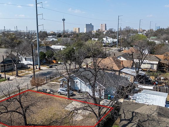 3rd image of Burnet St