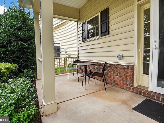 4th image of 20759 Crescent Pointe Pl