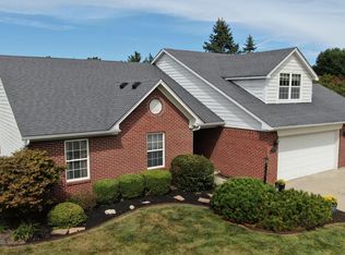 7418 Apple Cross Cir, Avon, IN 46123