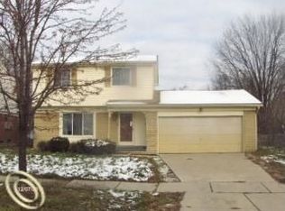 513 Worchester St, Westland, MI 48186