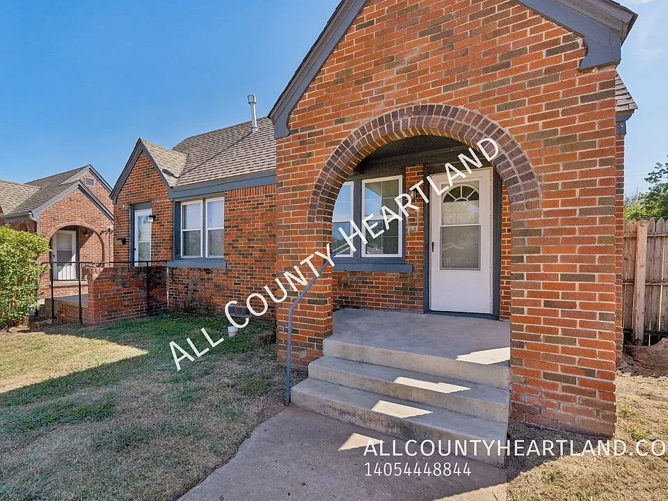 1118 NW 29th St