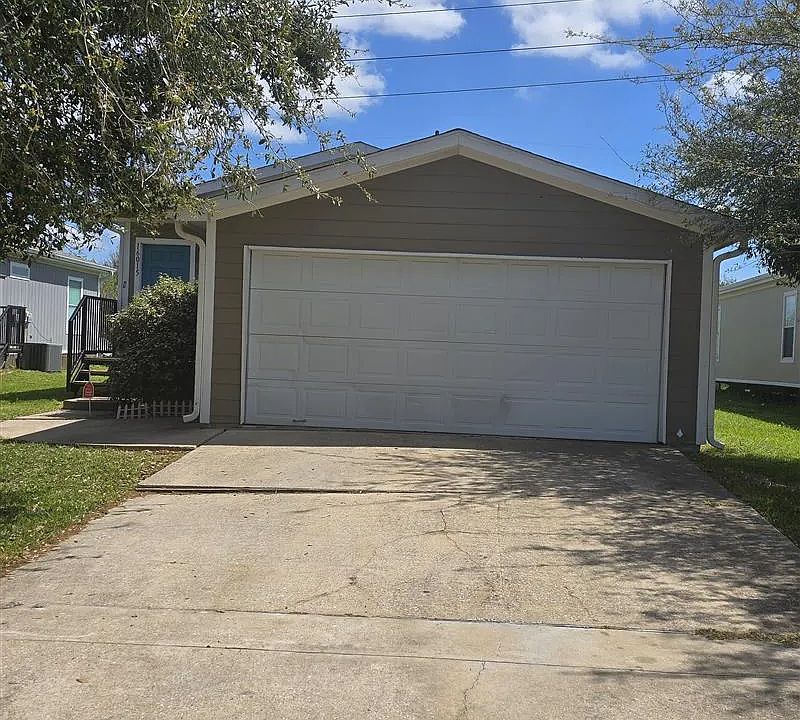1st image of 16015 Clarke Springs Dr #16015C