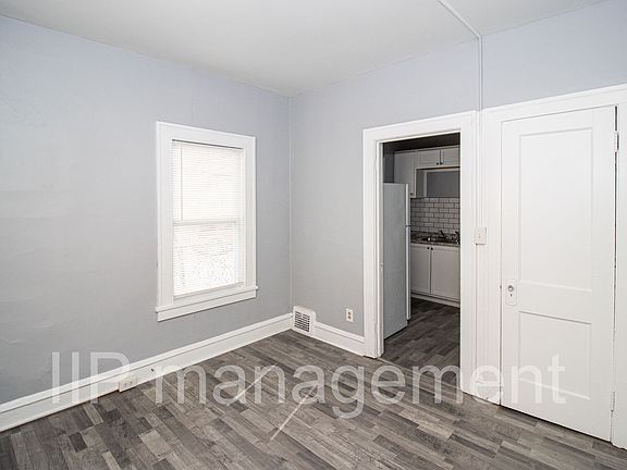 4th image of 13389 Madison Ave APT 5
