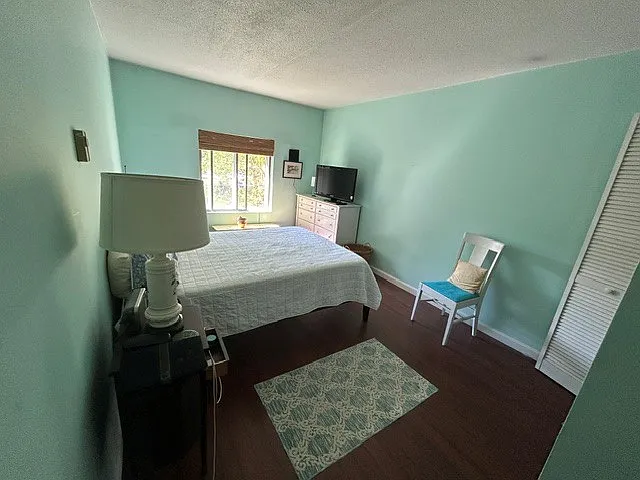 2 bed, 981 sqft, $1,850 — Photo 3
