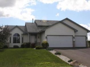 10035 Fallgold Pkwy N, Brooklyn Park, MN 55443