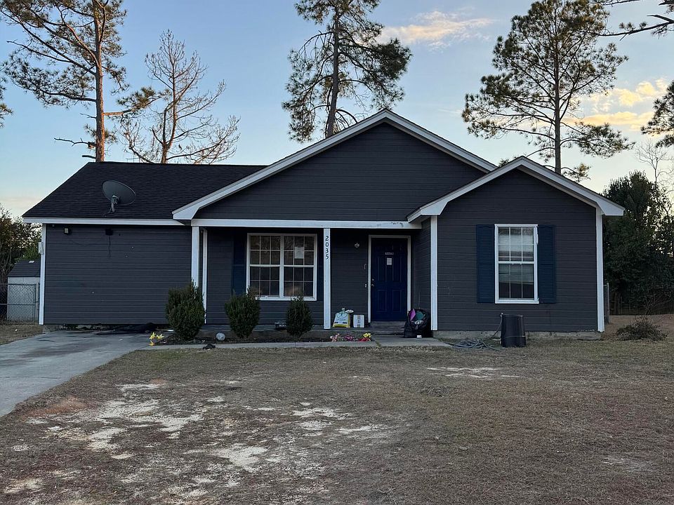 1st image of 2035 Lasalle Dr