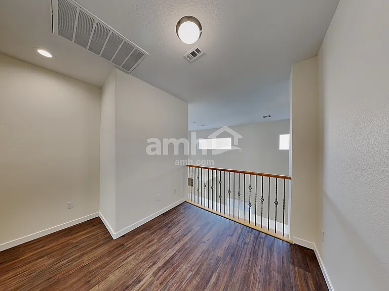 10460 Tuscany Rose Ct — Photo 8