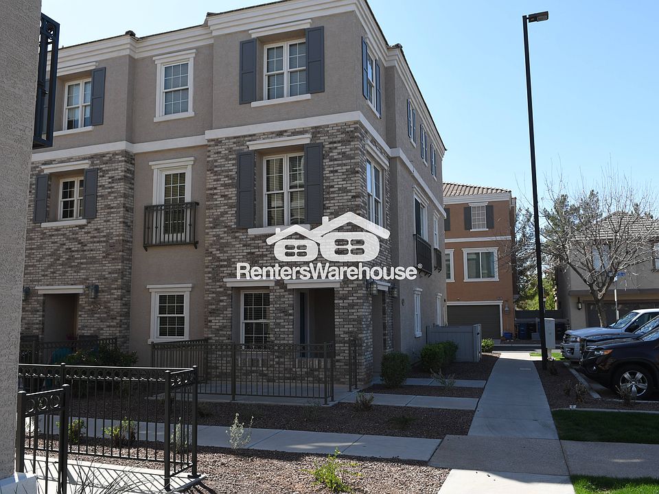 1st image of 2623 S Harmony Ave