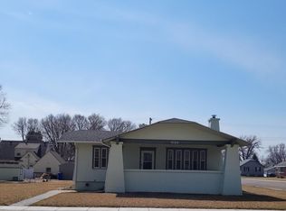 616 W 5th St, Ogallala, NE 69153