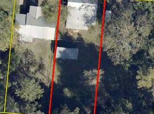 386 E Burdick Ave, Defuniak Springs, FL 32433