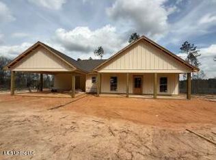 521 Shirley Sanford, Seminary, MS 39479