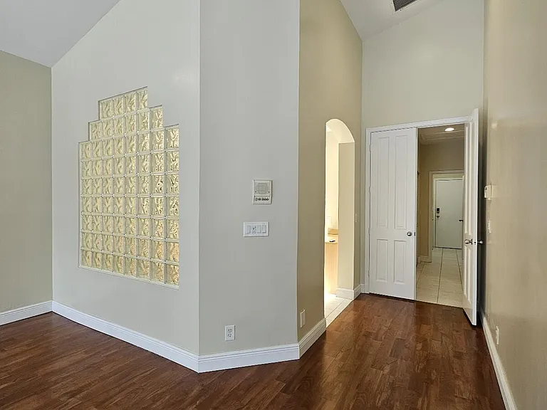 6190 NW 23rd Rd — Photo 24