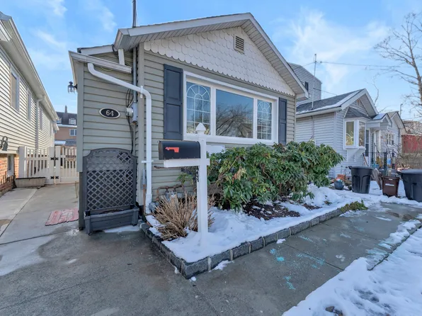 64 Tier Street image 1 of 6