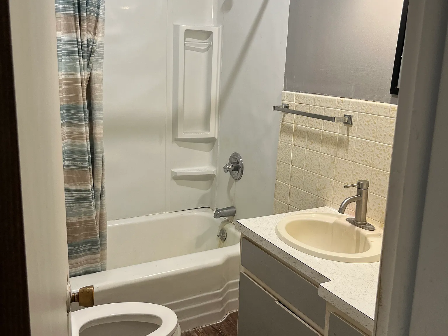2 bed, $675 — Photo 3