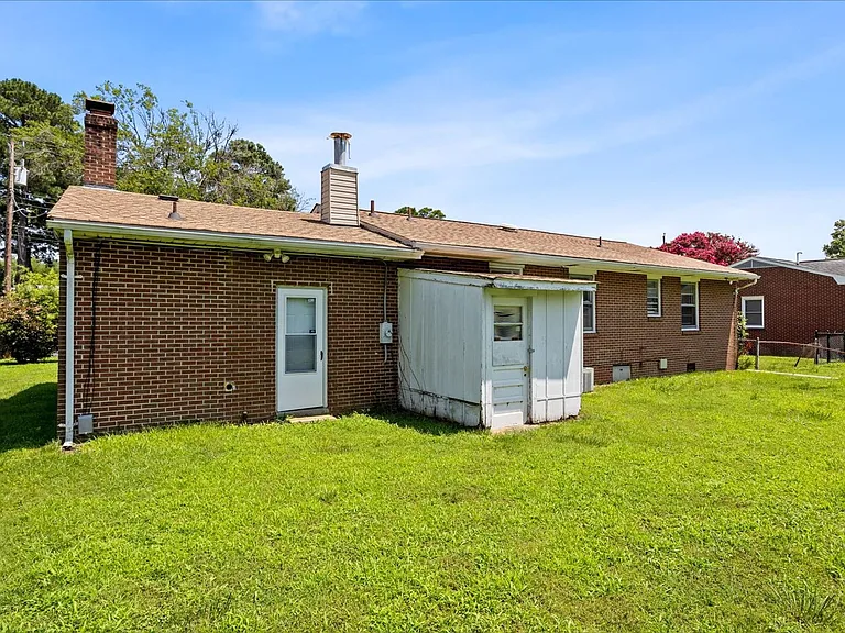 7 Briar Dr — Photo 24