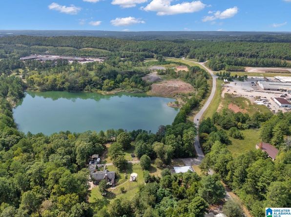 8201 Hopewell Rd, Bessemer, AL 35022