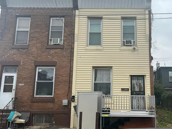 2304 W Sergeant St, Philadelphia, PA 19132