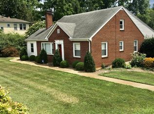 2421 Old Forest Rd, Lynchburg, VA 24501