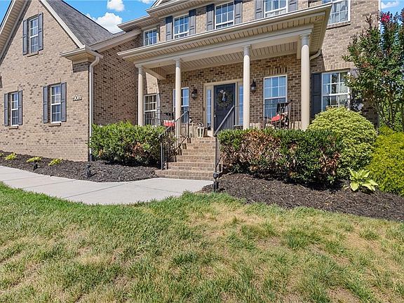 5th image of 4003 Smith Ridge Ct