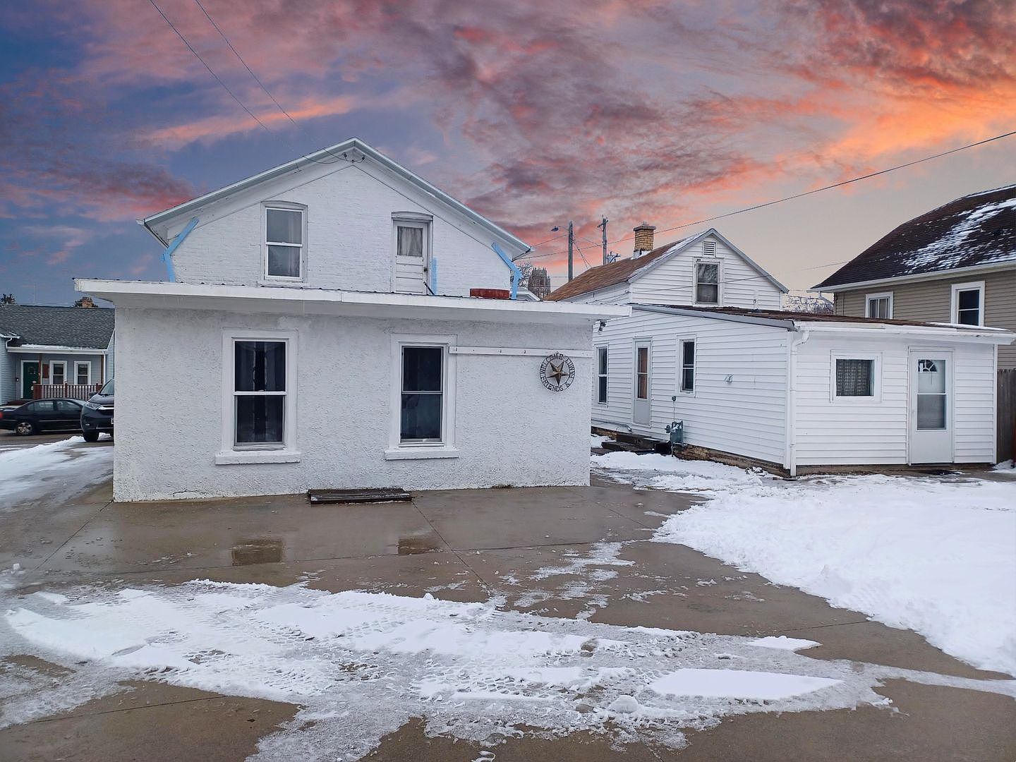 1416 S 10th St, Manitowoc, WI 54220 Zillow