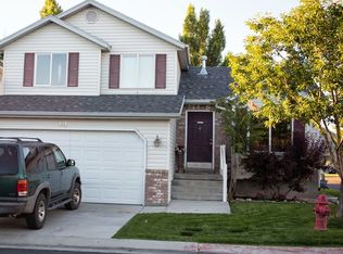 131 Crystal Bay Dr, Stansbury Park, UT 84074