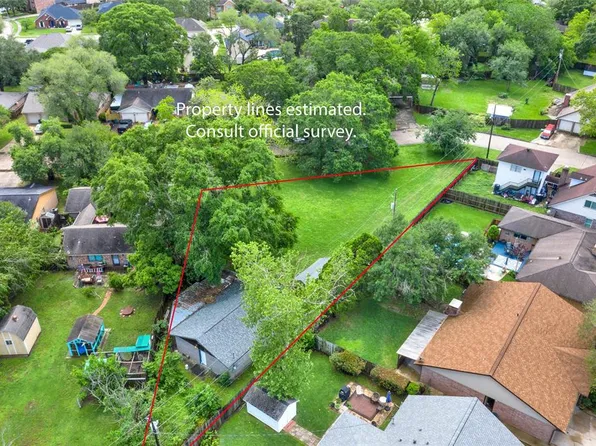 920 W Galveston, League City, TX 77573