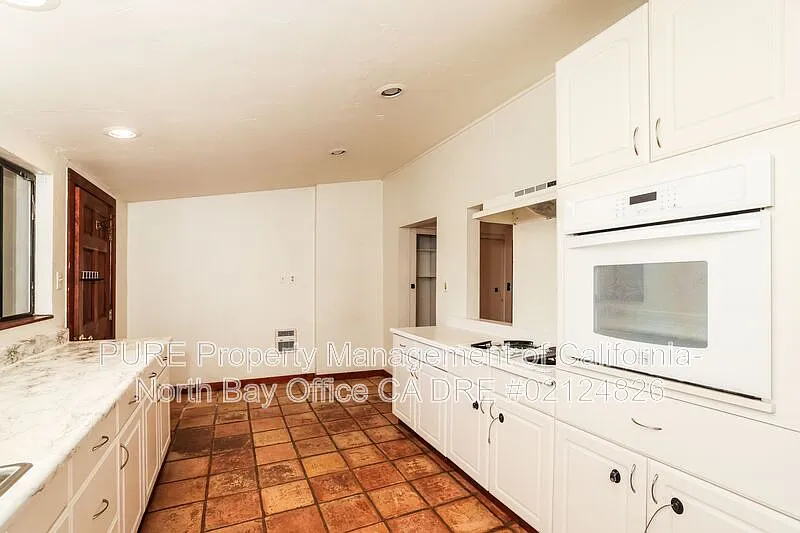1 bed, 1.0 bath, 650 sqft, $1,950 — Photo 4
