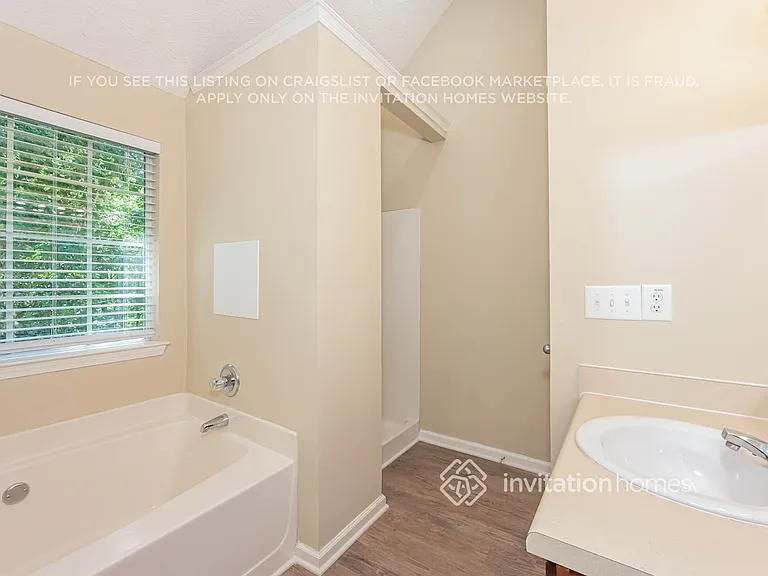 559 Michael Cir — Photo 13