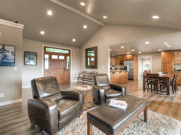 This home is so warm and inviting. Have a seat and take it all in!