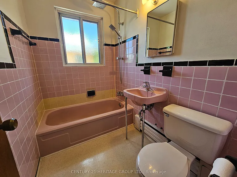423 Pharmacy Ave #5 — Photo 12