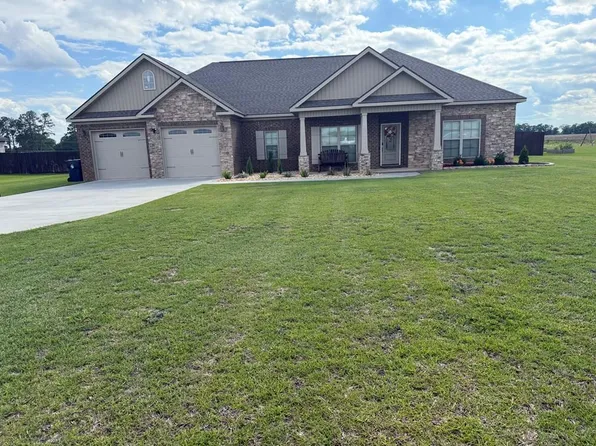 492 Sandbed Rd, Newton, AL 36352