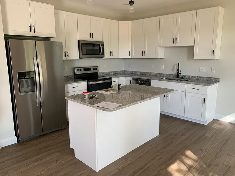 15303 American Legion Dr — Photo 3