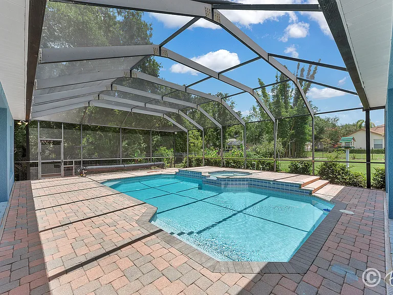 6023 Kestrel Point Ave — Photo 32