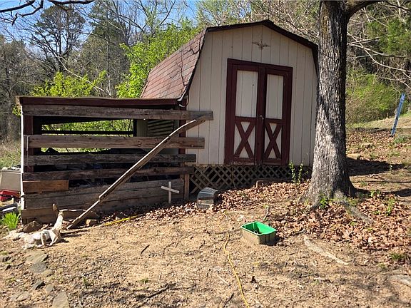 5th image of 217 Old Mill Rd