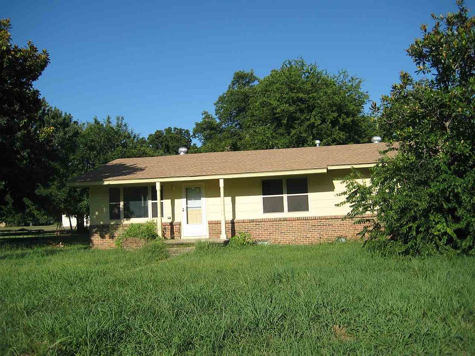 1st image of 407 S Hammack Ave