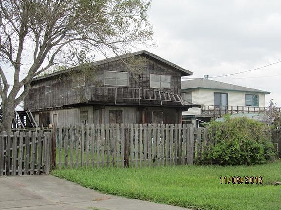 3rd image of 7 Belaire Dr