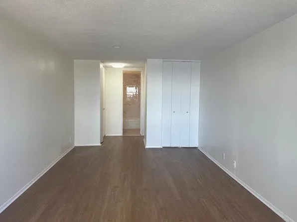 7000 Blvd East image 12 of 41