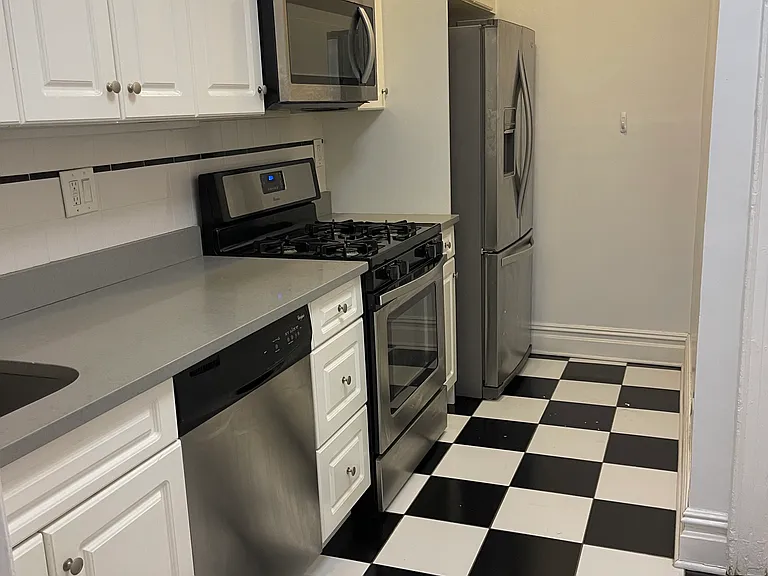 16 W 86th St #2A — Photo 8