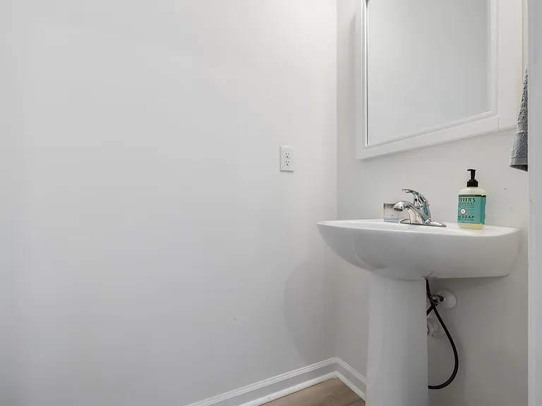 829 Recess Point Dr — Photo 13