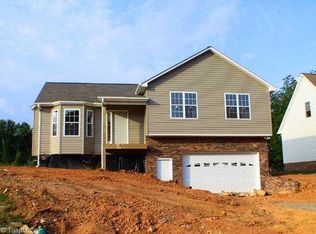 135 Sunset Rdg, Lexington, NC 27295