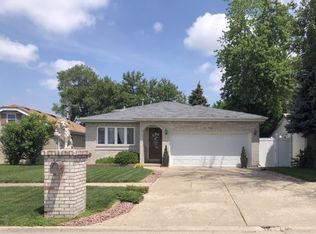 7138 W 74th Pl, Chicago, IL 60638