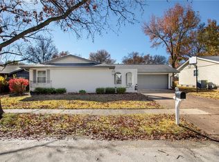 640 Lemonwood Dr, Ballwin, MO