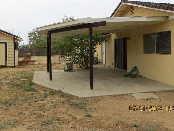 COVERED PATIO,yard