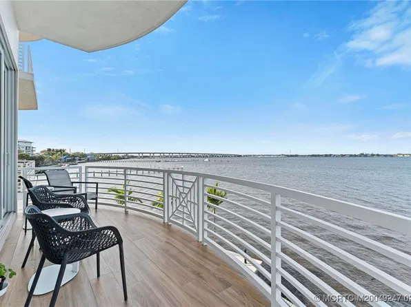 51 SE Seminole St #302, Stuart, FL 34994