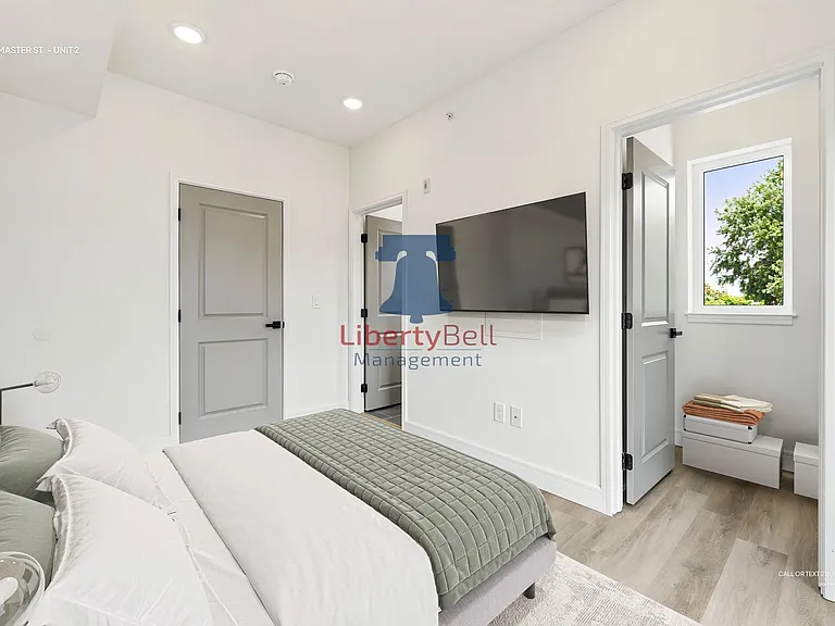 5500 Master St — Photo 9